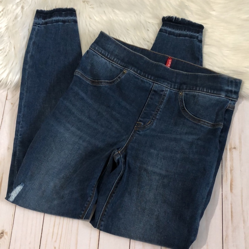 Spanx skinny lightly distressed jeans size S EUC - Picture 4 of 12